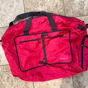 Woogwin Red Duffel Bag